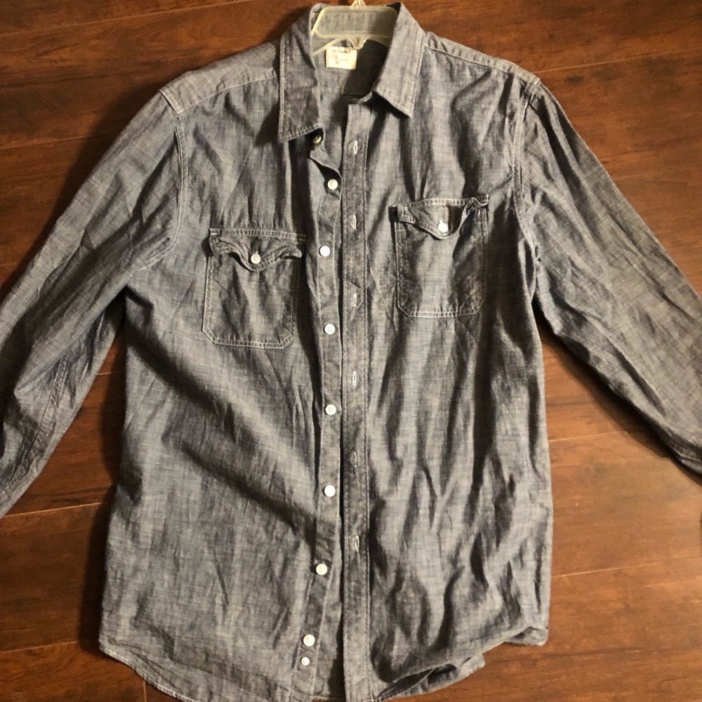 Long sleeve shirt